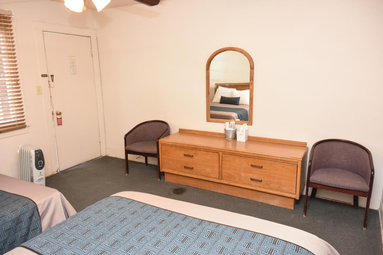 Panamint Springs Motel & Tents 外观 照片