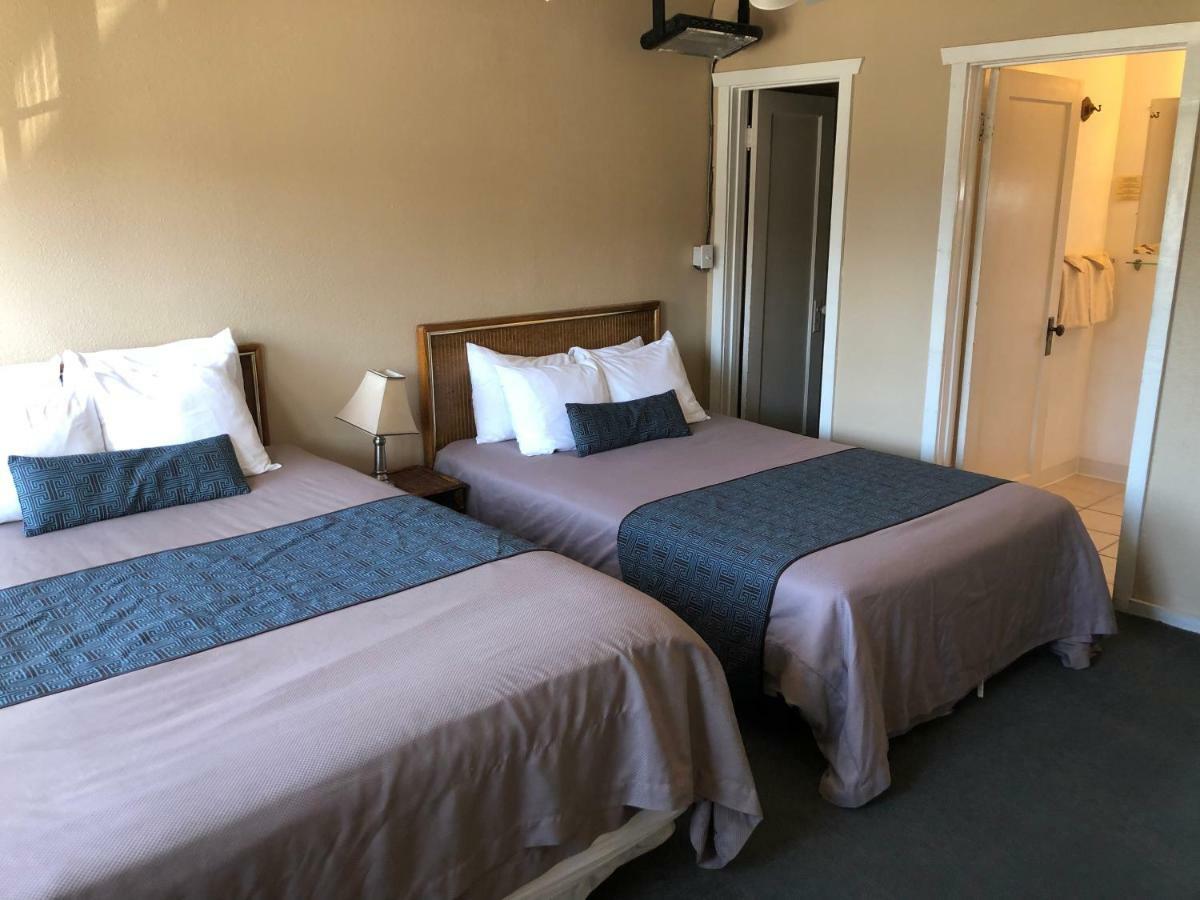 Panamint Springs Motel & Tents 外观 照片